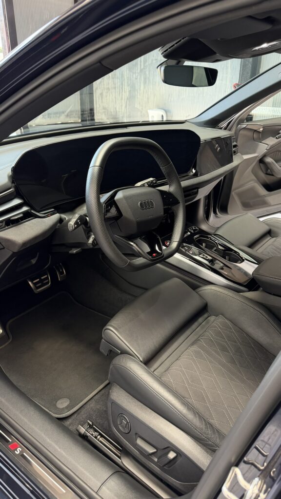 Wnętrze Audi A5 S-Line po pakiecie QUICK INTERIOR