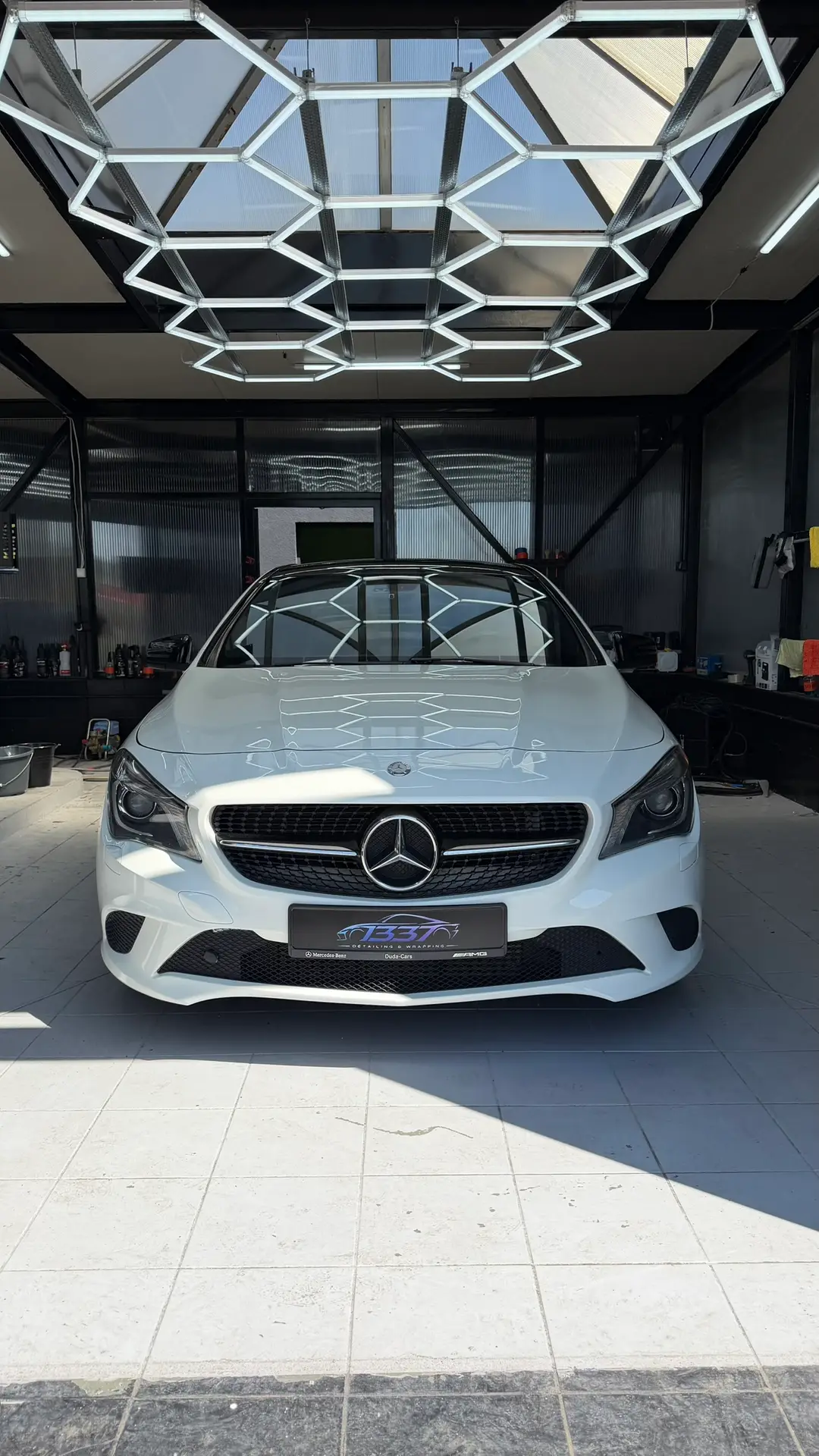 MERCEDES CLA